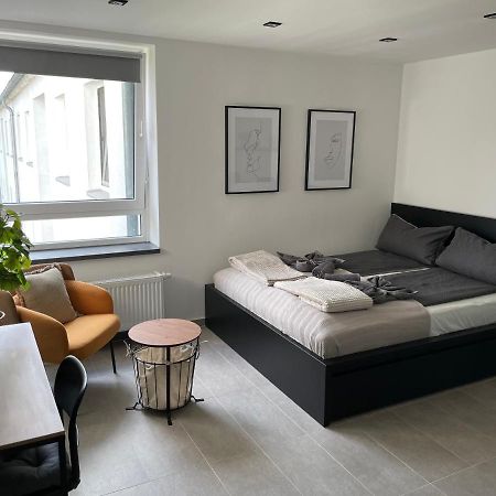 Komfortables Apartment In Der Naehe Der Messe Hannover Bagian luar foto